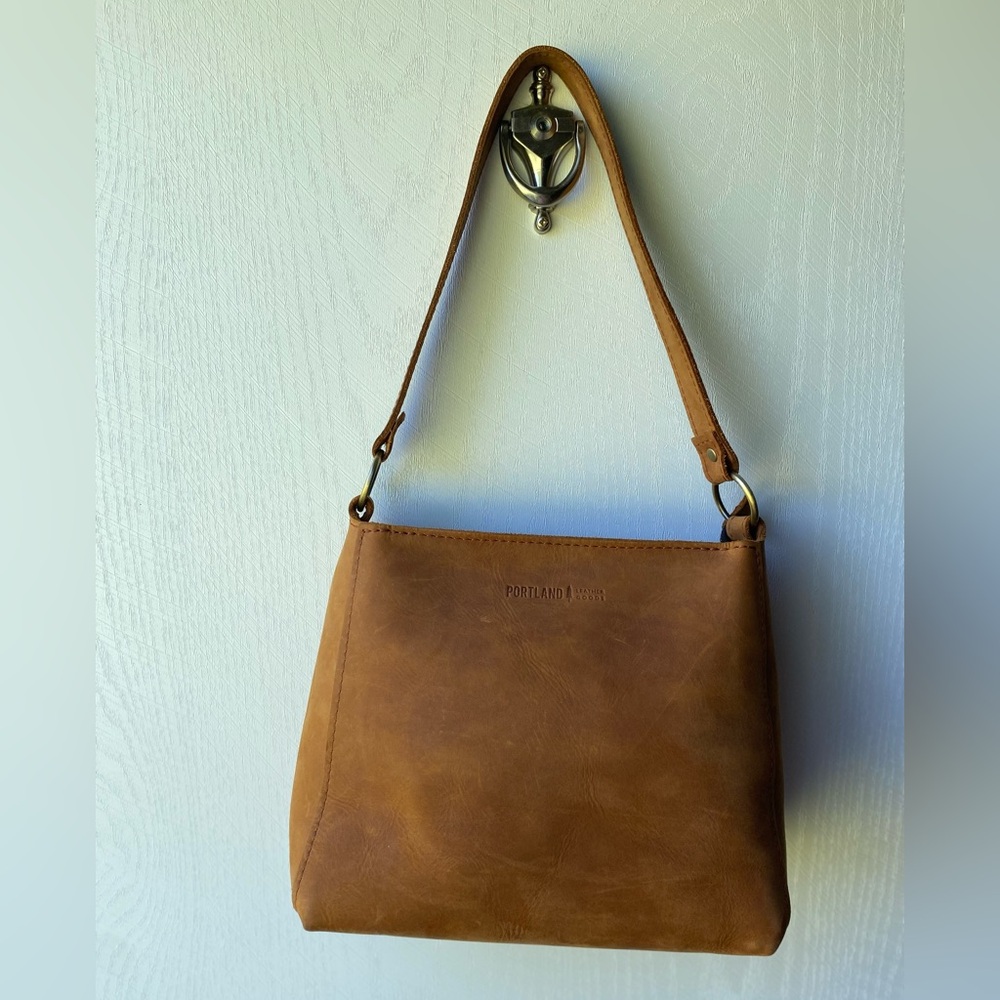 Portlant Leather Goods Dakota Triangle